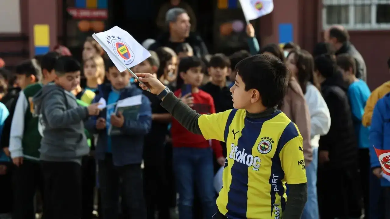 Sadettin Saran Adana’da Şampiyonluk Mesajı Verdi 3